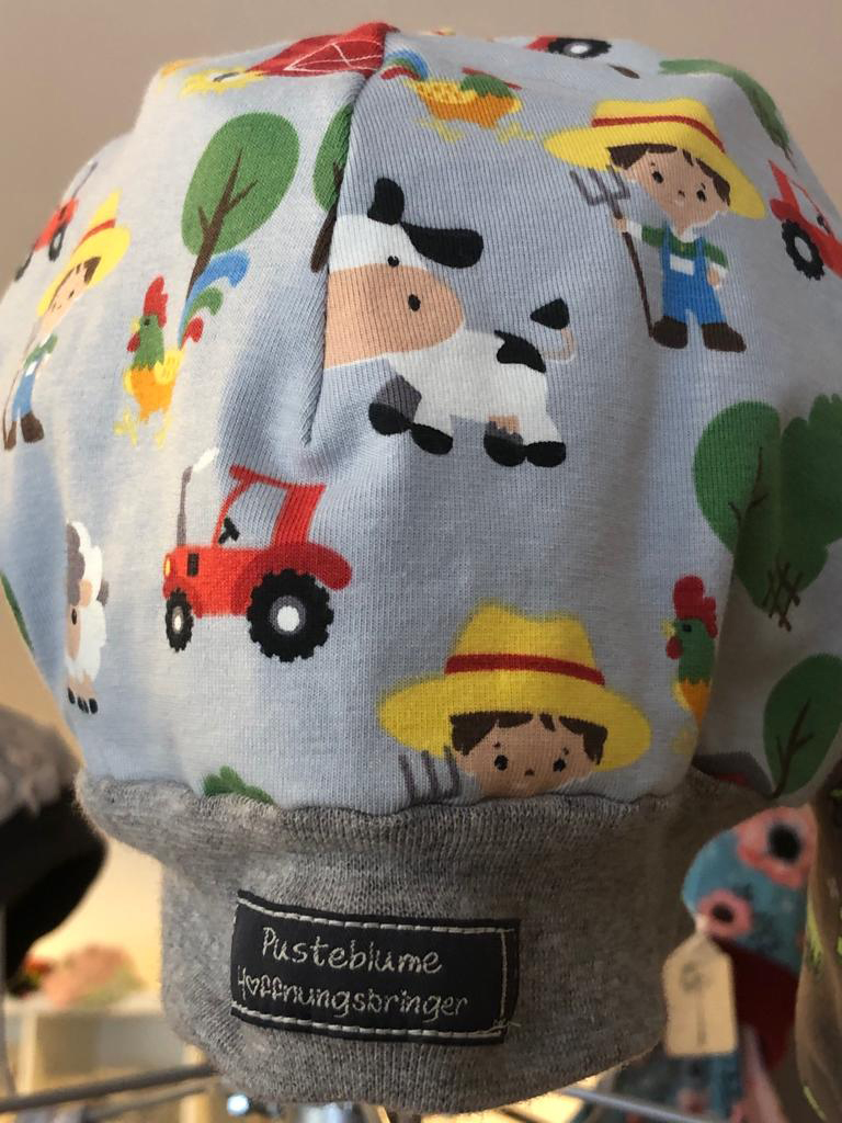 a4c43a0f-c825-40e7-a3cb-6b60586ead6d